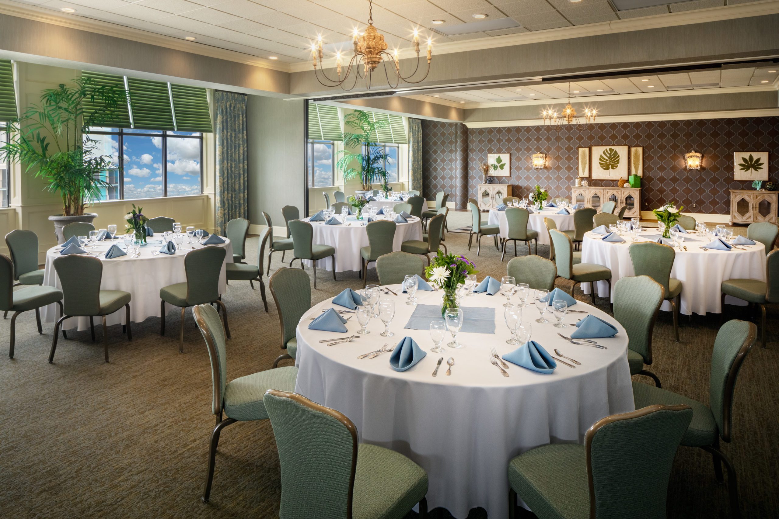 Spacious Meeting Rooms